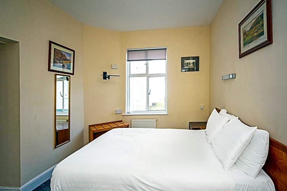 The Sherwood Palm Hotel, Torquay Beach