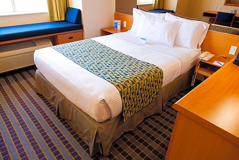 Microtel Inn & Suites By Wyndham Chihuahua