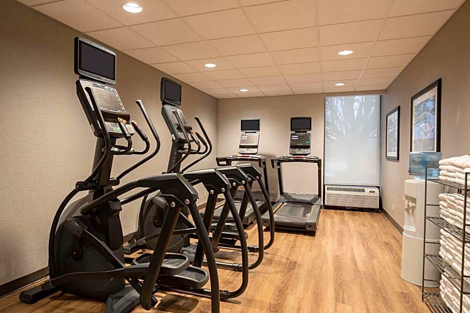 Drury Inn & Suites Columbus Northwest