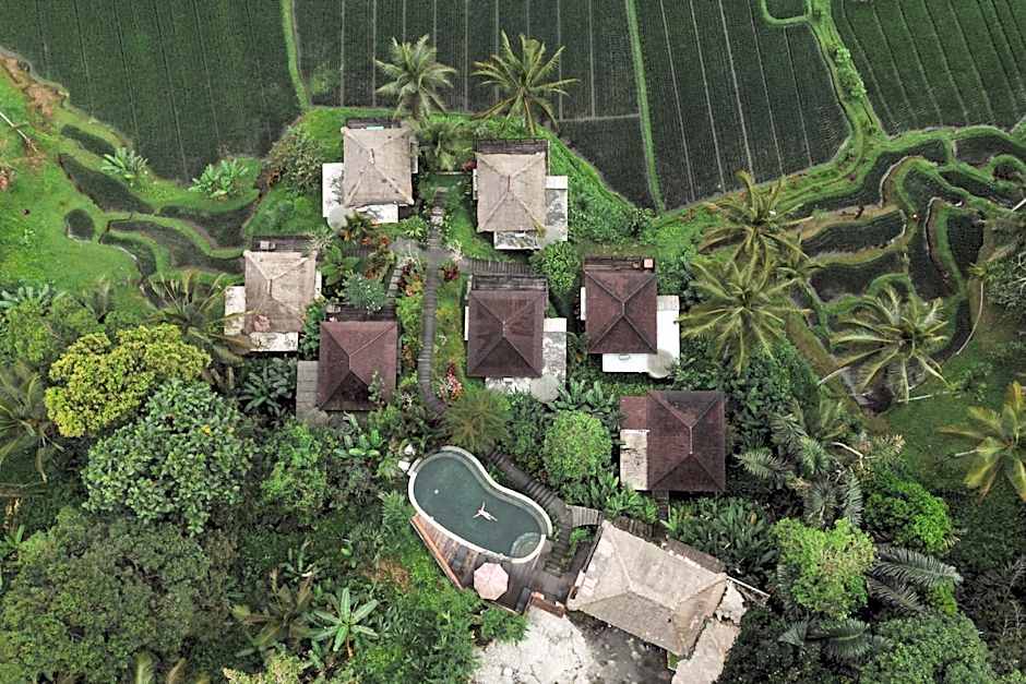 The Tirta Sari Villas