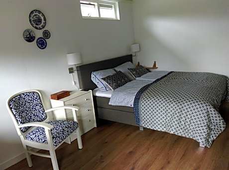 Studio with Garden View