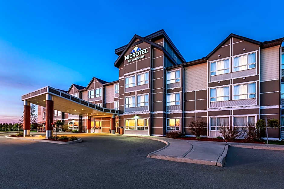 Microtel Inn & Suites by Wyndham Timmins