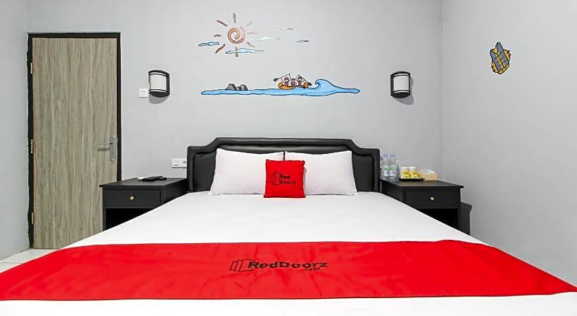 RedDoorz near Graha Saba UGM