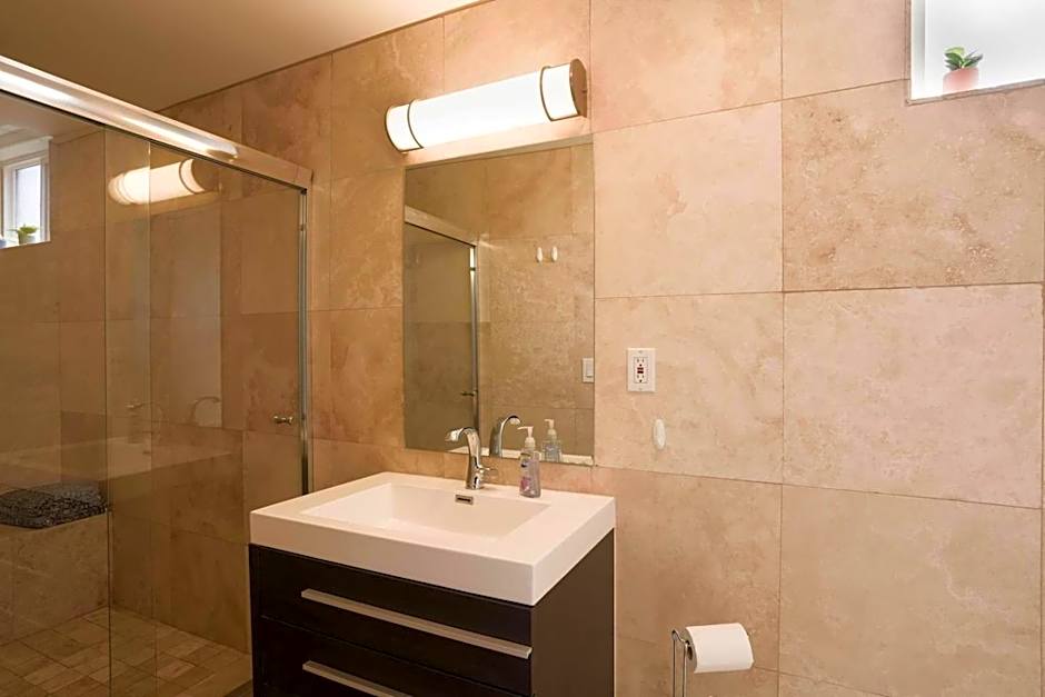 Architectural Gem La Jolla Oceanview surf and golf