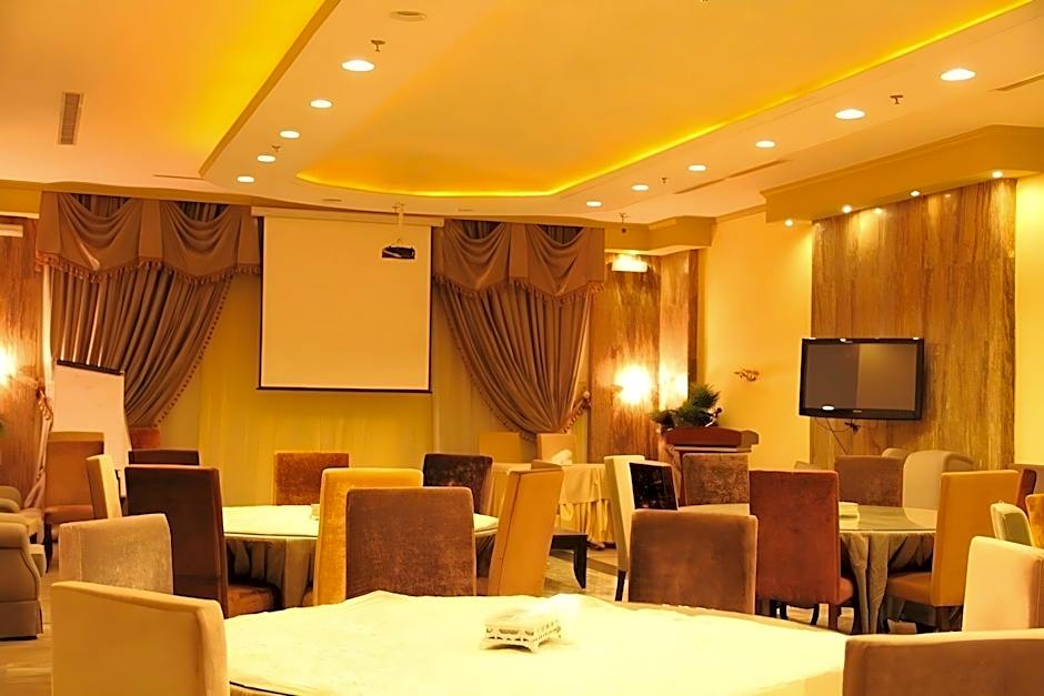 Platinum Park Serviced Apartments