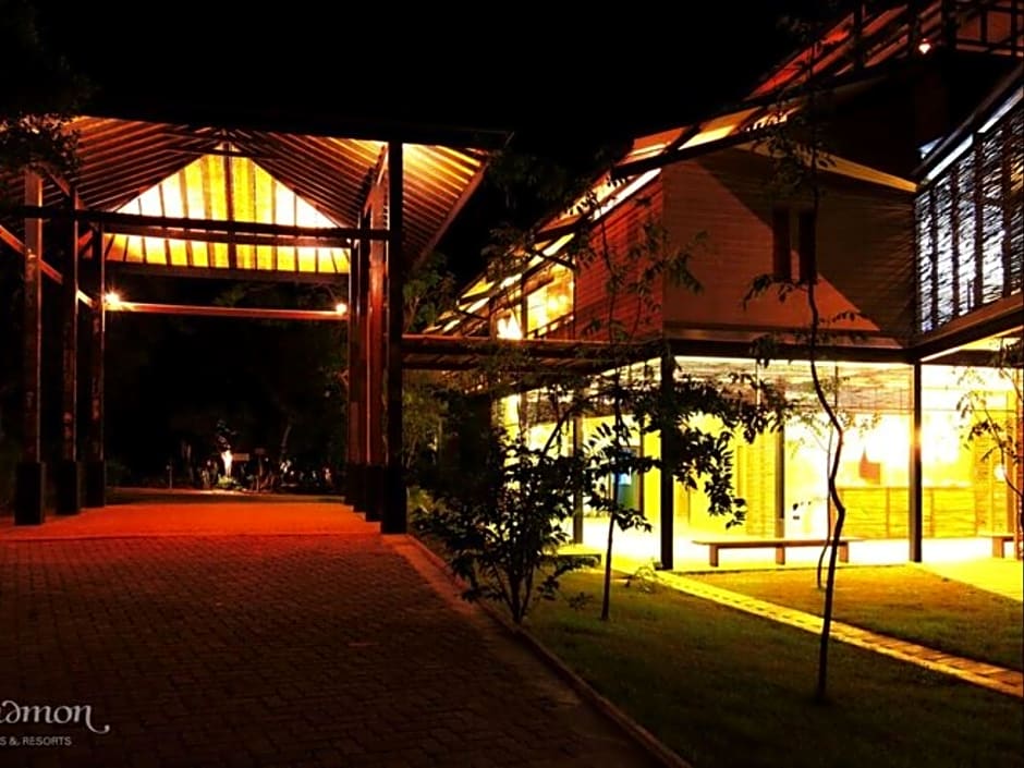 Cinnamon Wild Yala Hotel