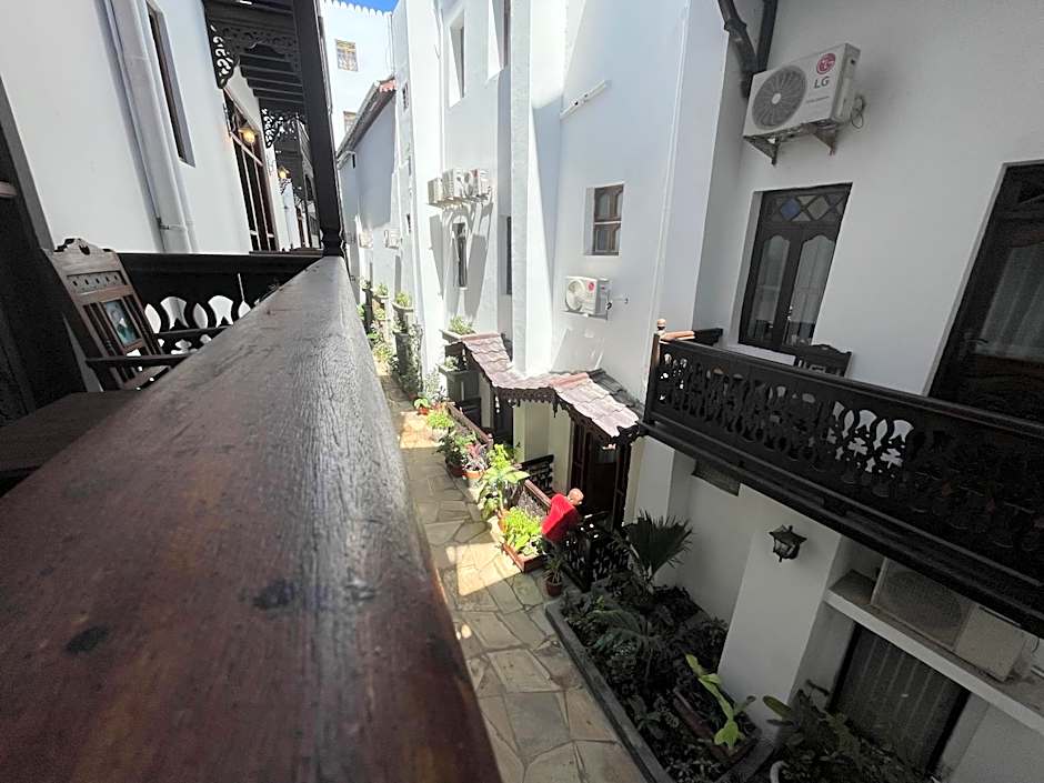 Mizingani Seafront Hotel