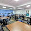 Days Inn by Wyndham Sandusky / Cedar Point