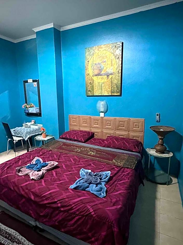 San Antonio Beach Guesthouse & Restaurant