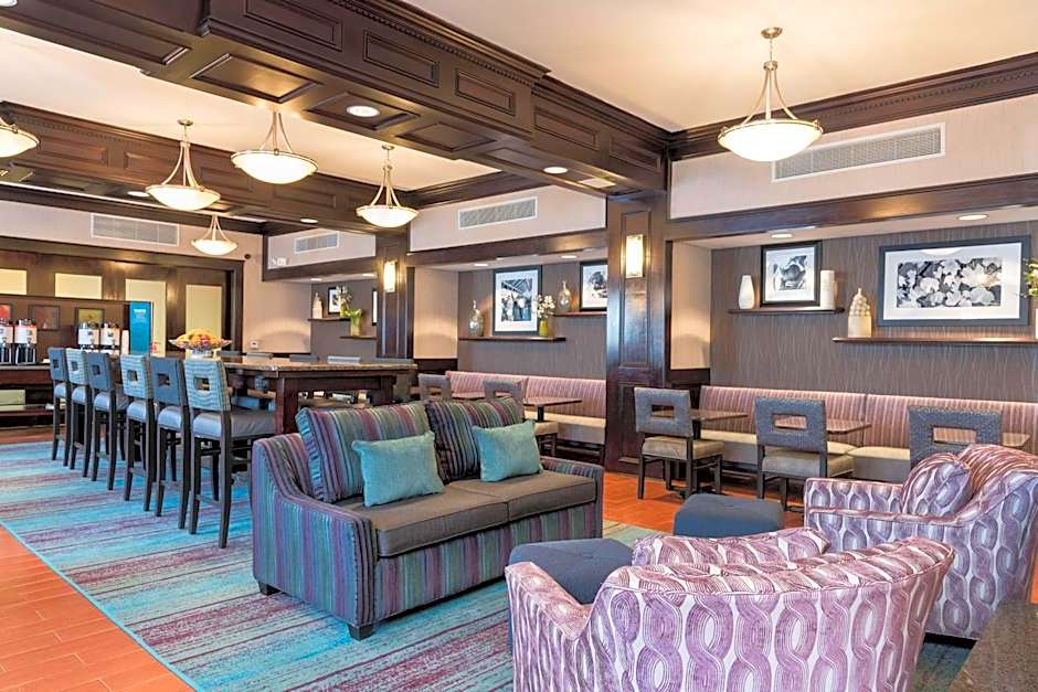 Hampton Inn By Hilton Detroit Roseville