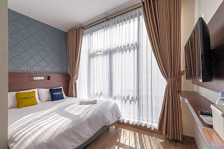 Urbanview Hotel Cengkareng Jakarta by RedDoorz