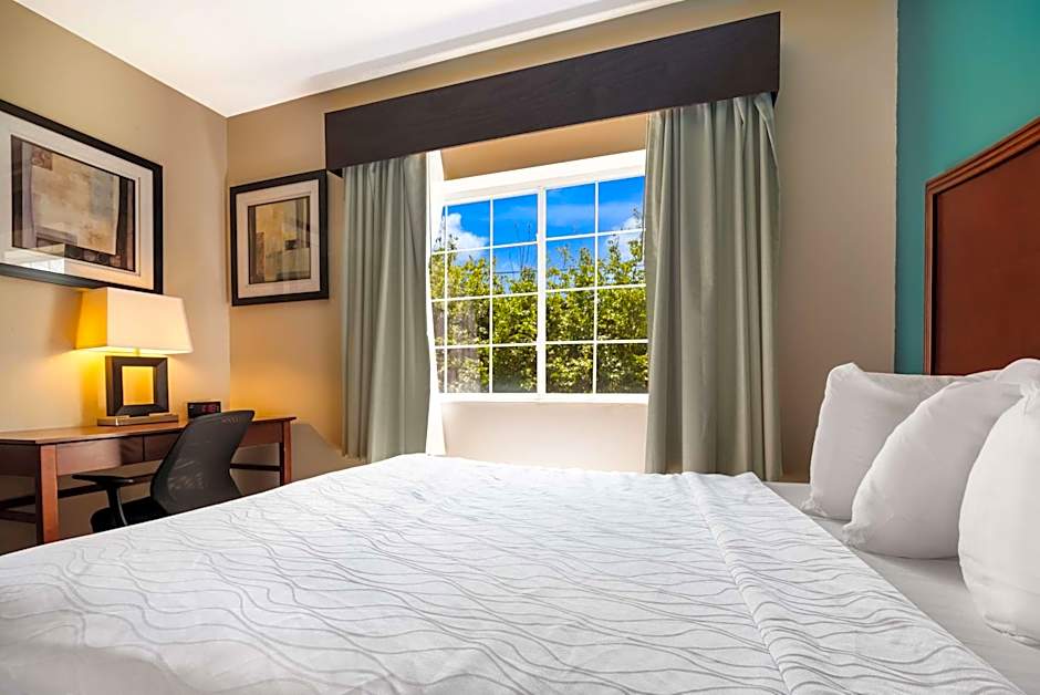 SureStay Plus by Best Western Topeka Northwest