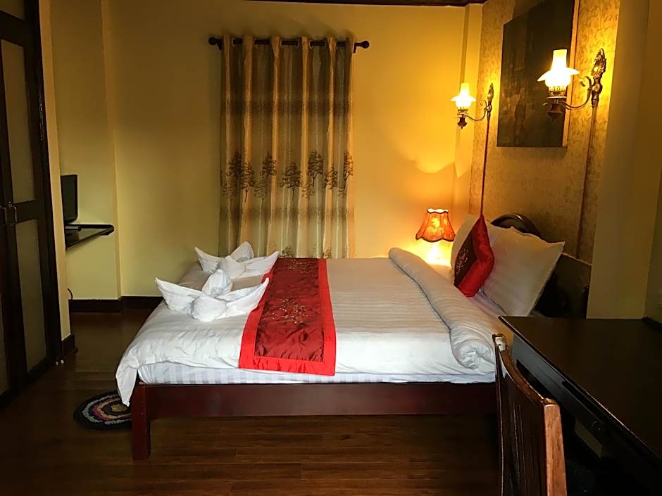 Villa Phathana Boutique Hotel