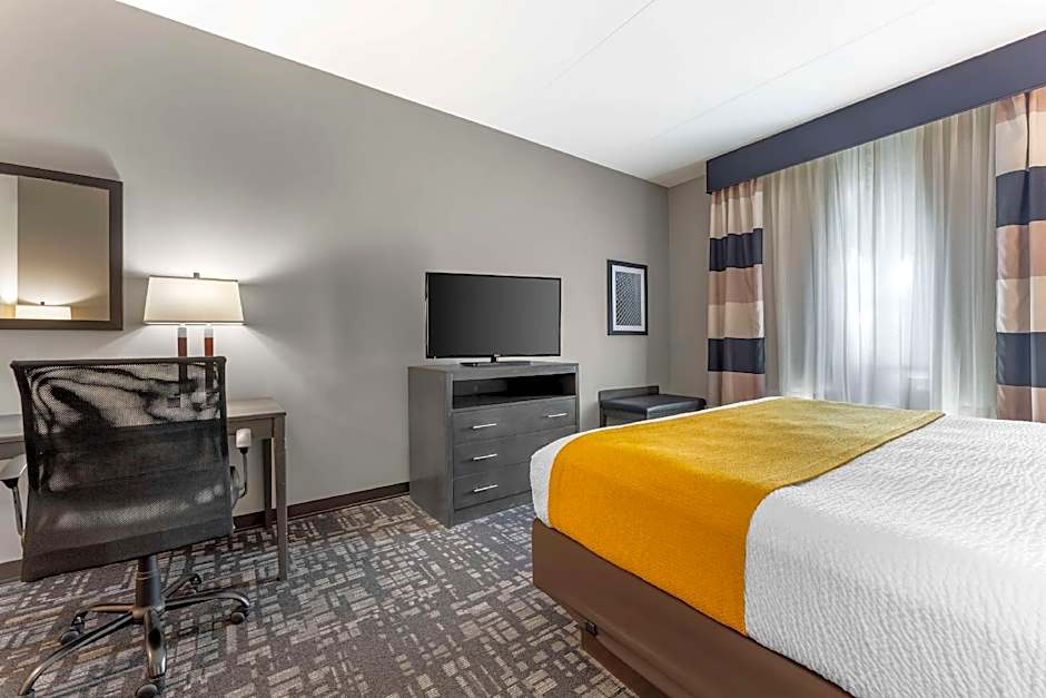 Best Western Plus Cranberry-Pittsburgh North