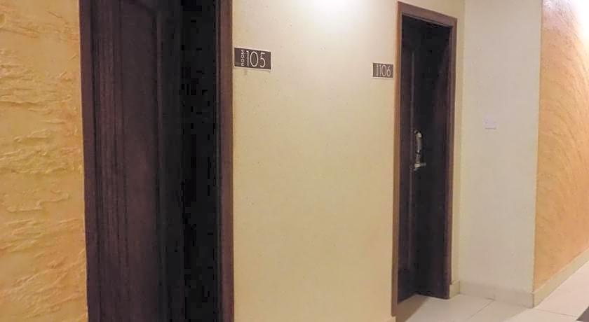 Freedom City Hotel