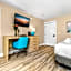 Gold Coast Inn ⁀➷ Breathtaking Sunsets ➠ Standard Lake View Room ➠ 106