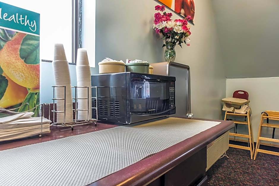 Rodeway Inn Brookville