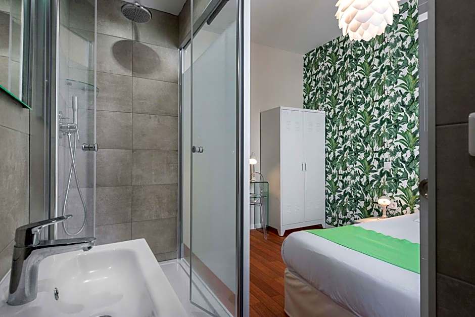Photo 1 of 15 of Double Room