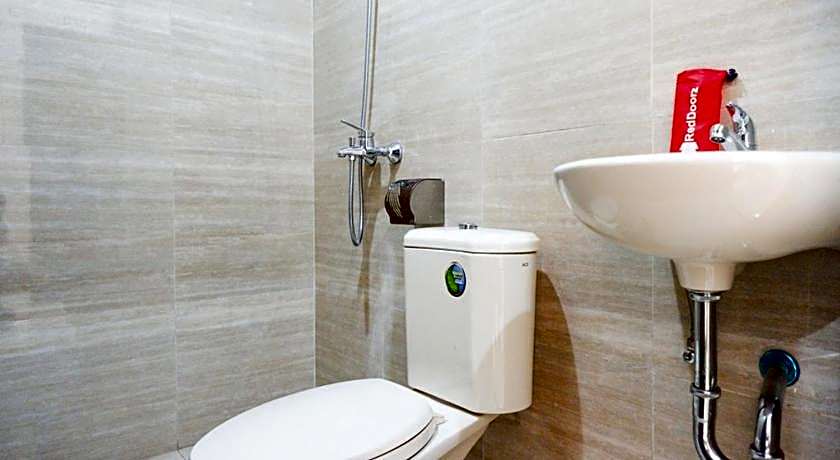 RedDoorz Syariah near RSUD Margono Purwokerto