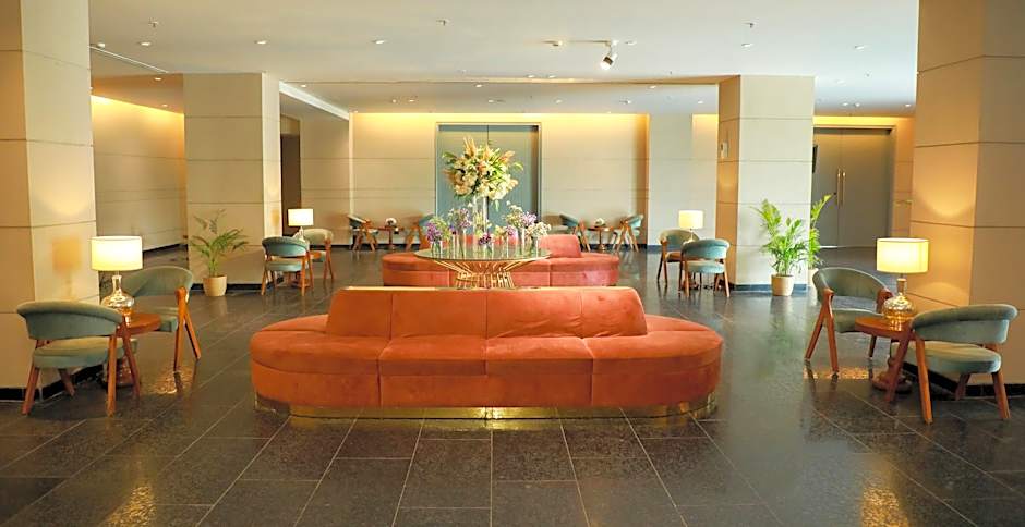 Park Boulevard Hotel