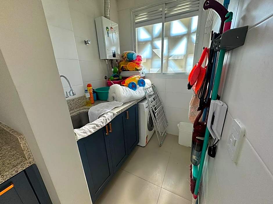 cód 175 - Apartamento com 2 suítes!