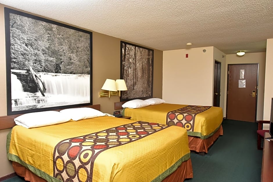 Super 8 by Wyndham Springfield-Battlefield