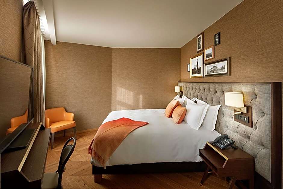 Konsulat Hotel Reykjavik, Curio Collection by Hilton