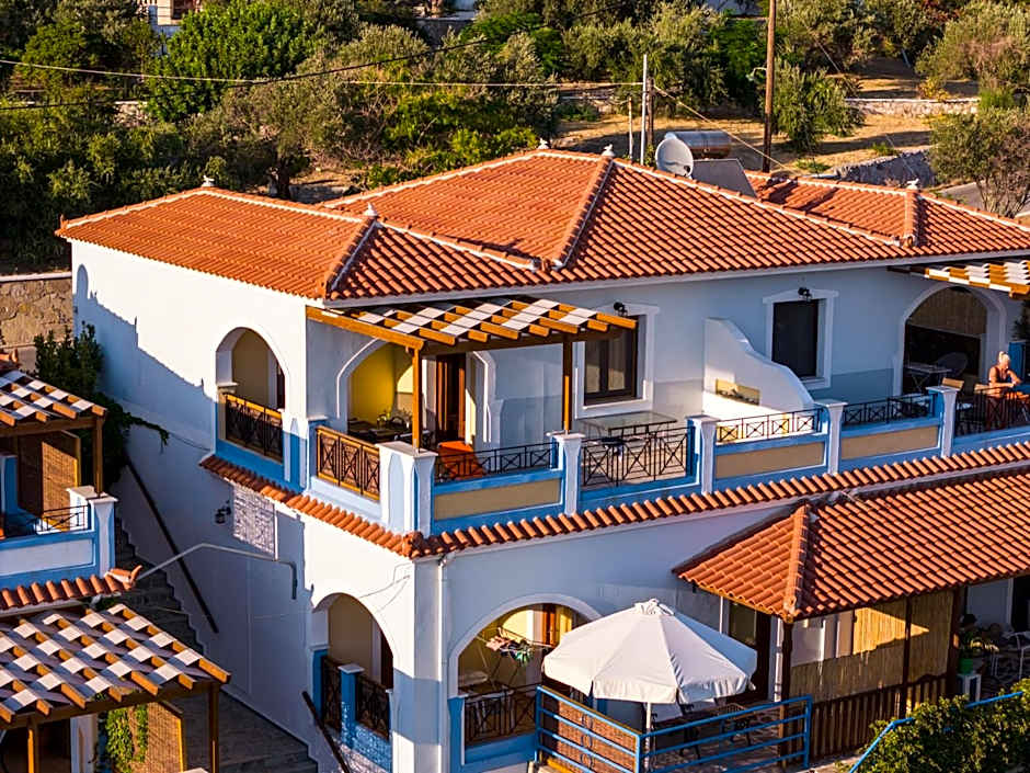 Pantheon Apartments & Studios