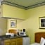 Americas Best Value Inn & Suites Three Rivers