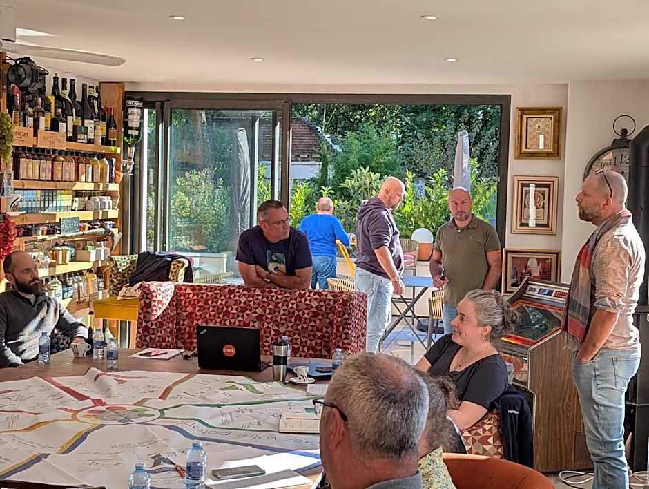 Hostelry private restaurant