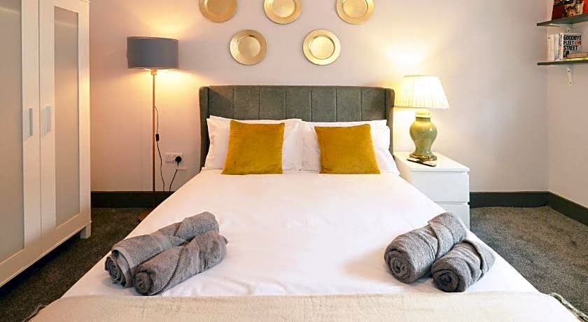 Townhouse PLUS @ London Road Stoke