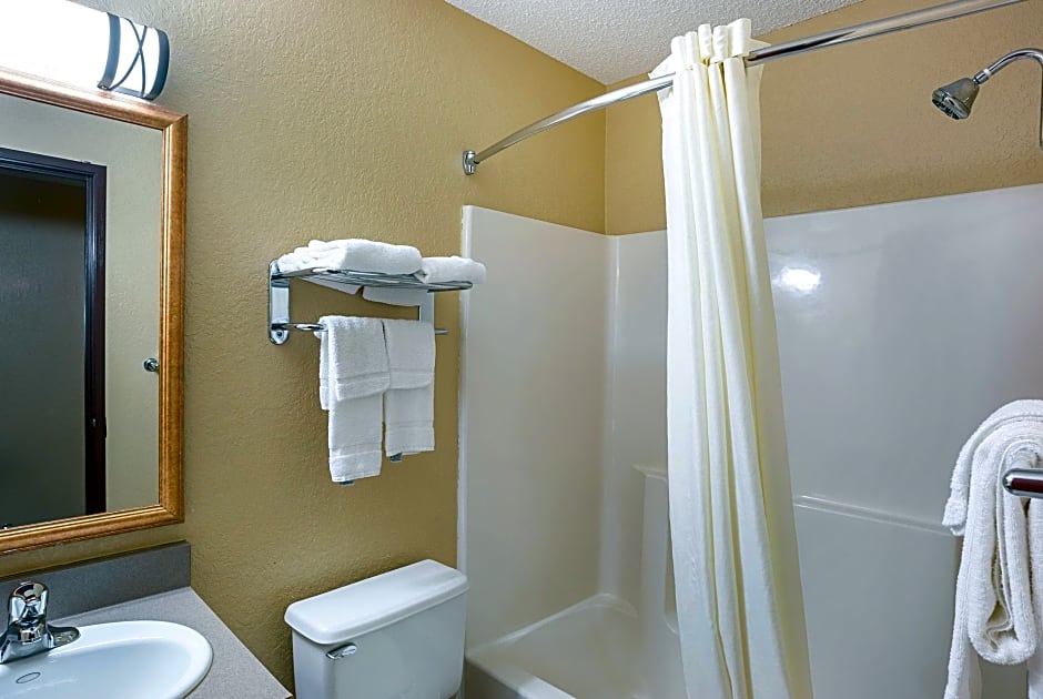 Rodeway Inn & Suites Kearney