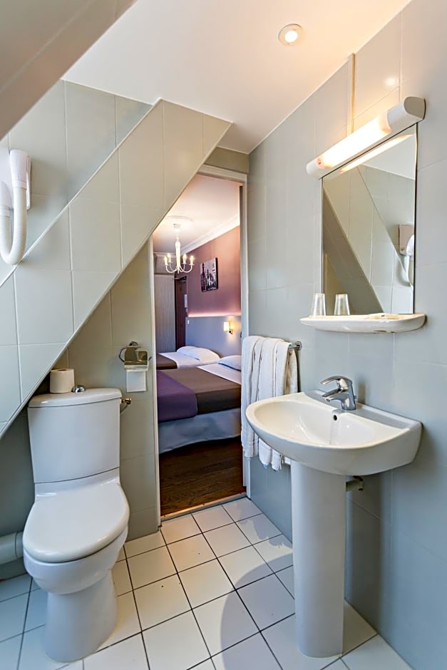Modern Hotel
