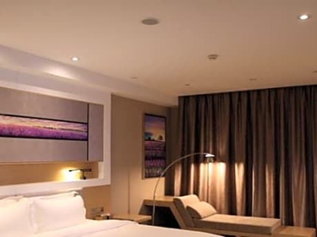 King Executive Room