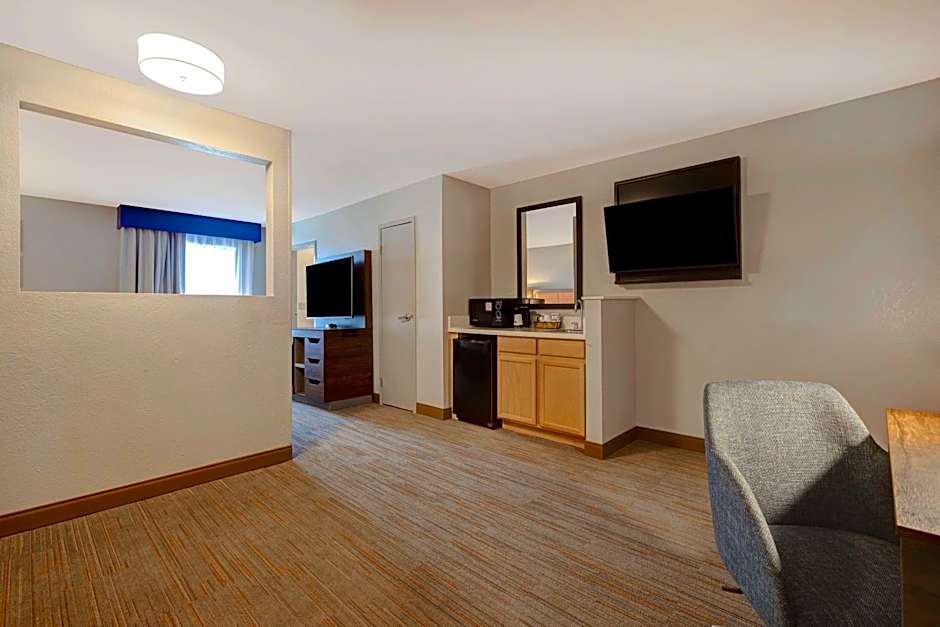 Hampton Inn By Hilton Hot Springs