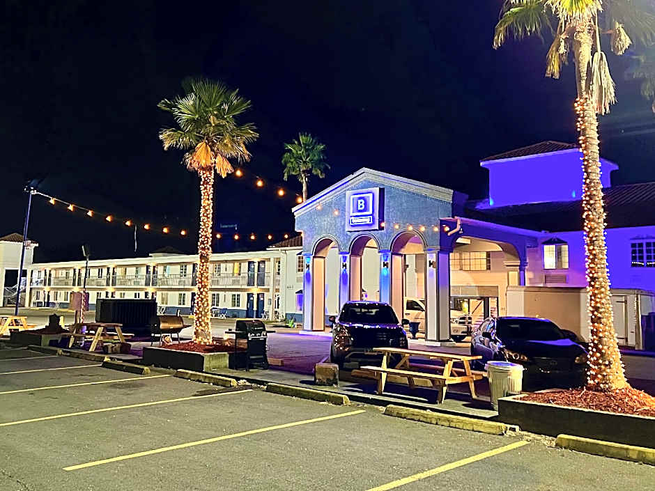 Boardwalk Suites Lafayette