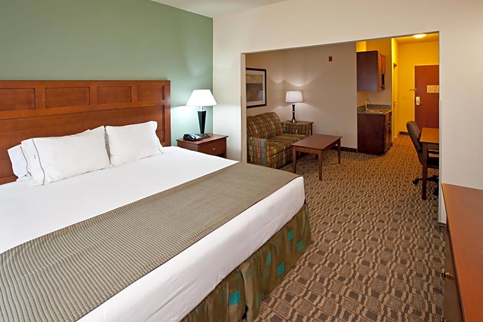 Holiday Inn Express & Suites Ripley By IHG