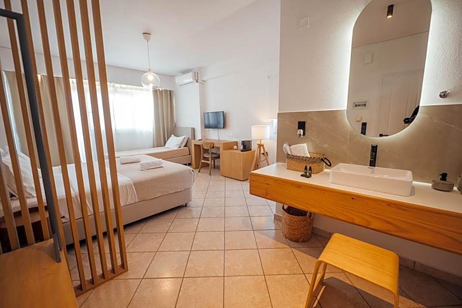 Thirsty Dog Urban Port Studios