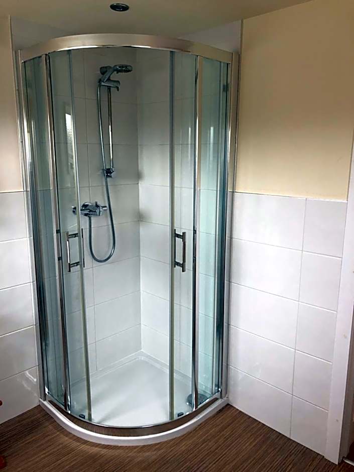 The Aberdeen Arms Hotel