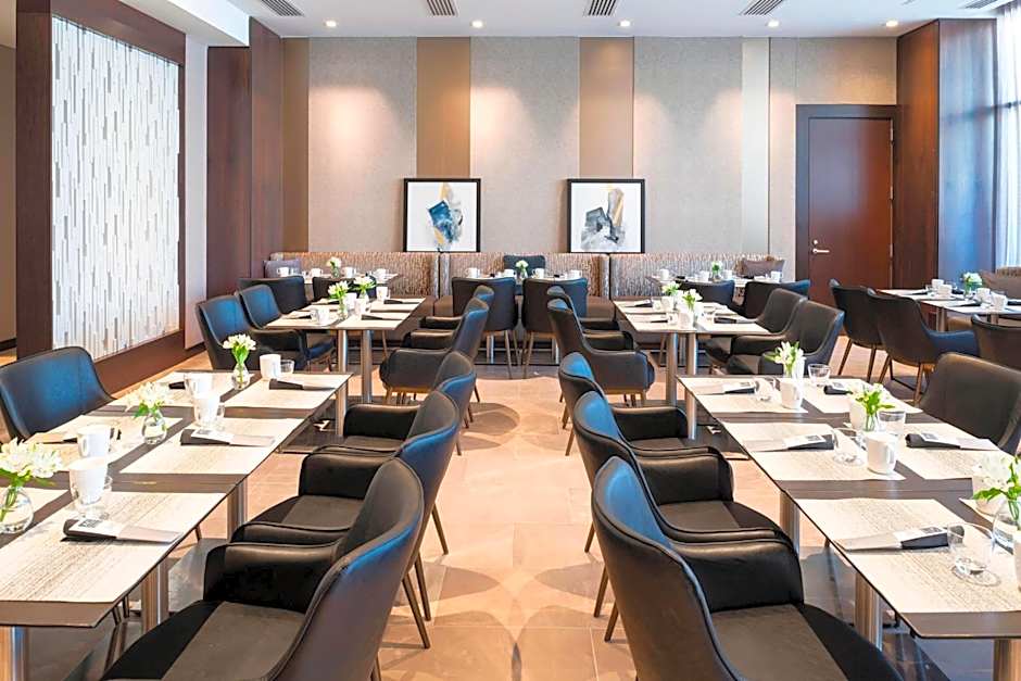 AC Hotel by Marriott Boston Downtown