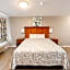Royal Gateway Motel by OYO