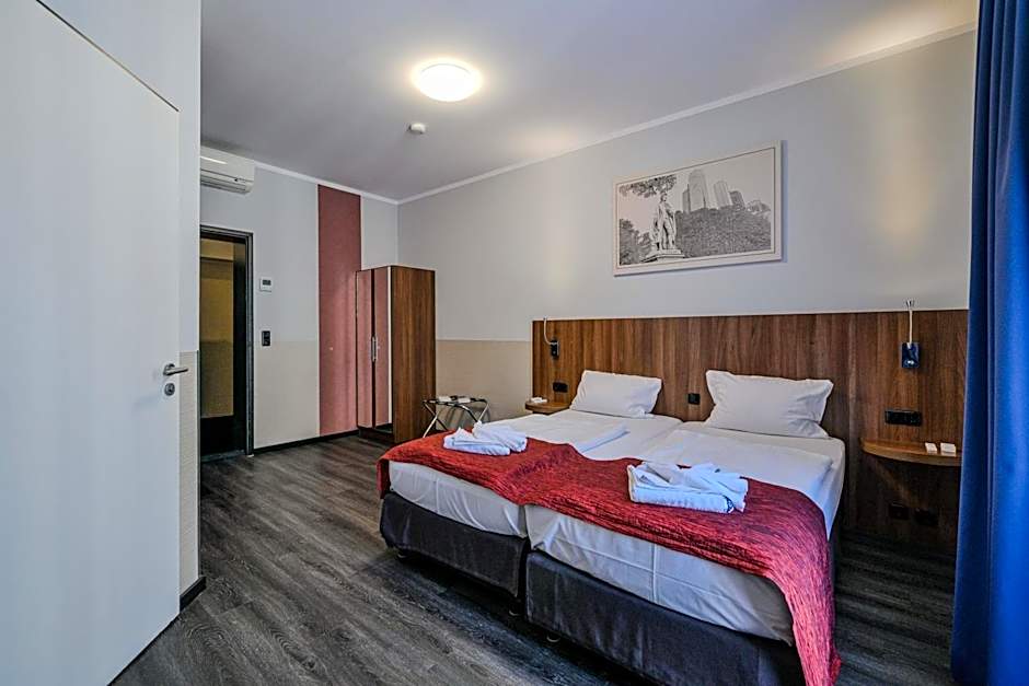 Ramada by Wyndham Frankfurt Central Station