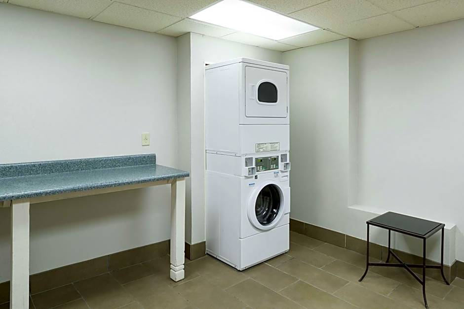 Hampton Inn By Hilton And Suites Atlanta-Downtown