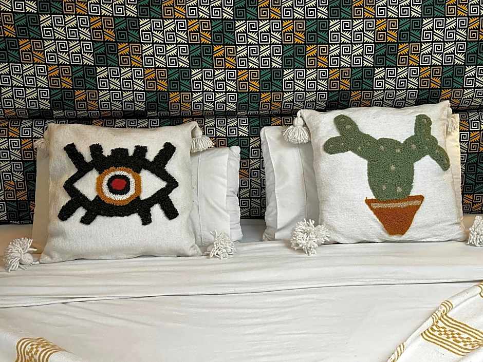 Mama Souiri Hotel