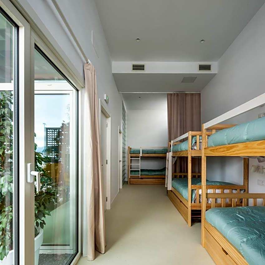 Arribada by Estela do Mar