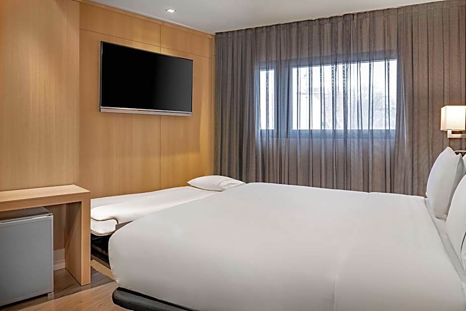 AC Hotel by Marriott Sants