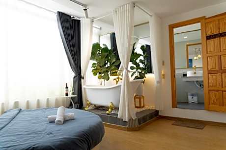 AMIGO Luxury Palace- Cạnh Chợ Đêm Đà Lạt