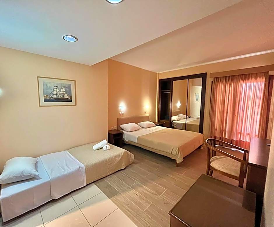 Triple Room — 5 fotoğraftan 1. fotoğraf
