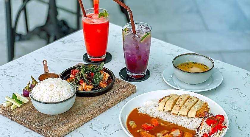 Ratri Hotel Phuket Old Town