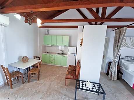 Studio with Sea View